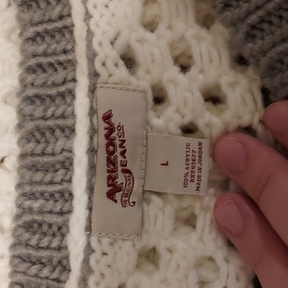 Arizona Jeans Holey Sweater - Picture 6 of 6